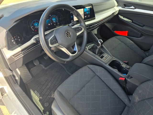 Golf VIII Life 2.0 TDI *ACC,DCC,AHK*