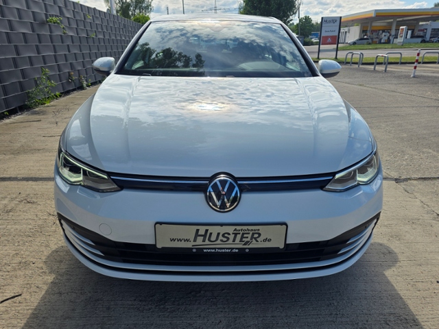 Golf VIII Life 2.0 TDI *ACC,DCC,AHK*