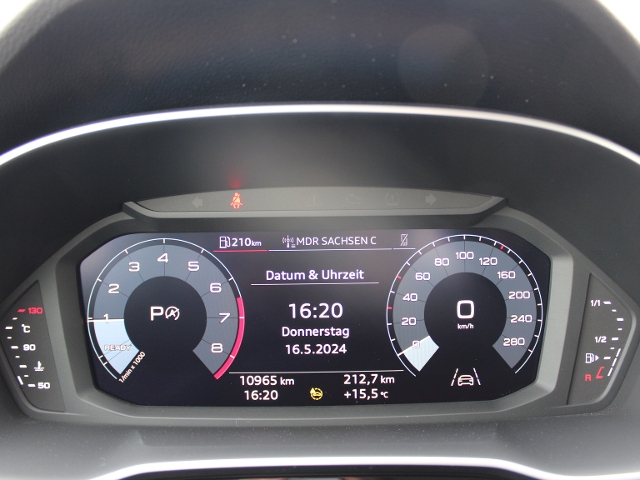 Q3 35 1.5 TFSI S-tronic **wenig Kilometer**