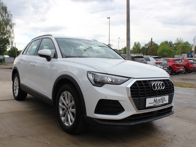 Q3 35 1.5 TFSI S-tronic **wenig Kilometer**