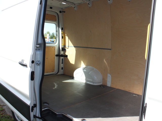 Crafter 35 HOKA MR 2.0 TDI FWD *Facelift*