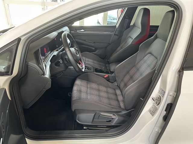 Golf VIII GTI 2.0 TSI DSG*MATRIX,STHZ*