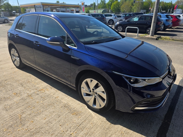 Golf VIII Style 1.5 eTSI DSG*DCC,MATRIX,PANO*