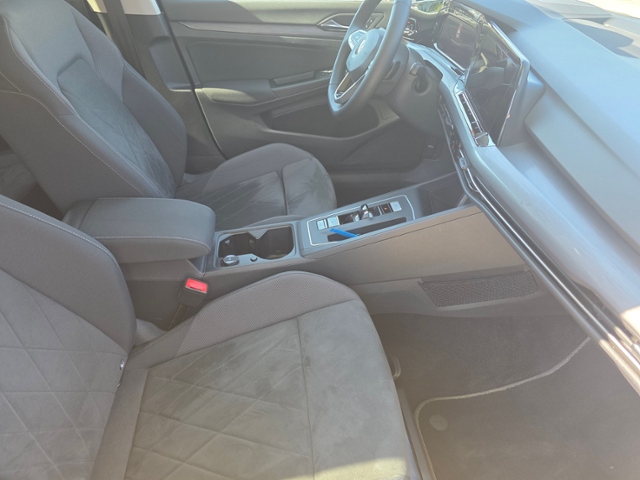 Golf VIII Style 1.5 eTSI DSG*DCC,MATRIX,PANO*