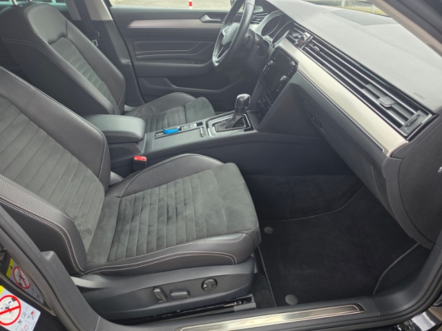 Passat Variant Elegance 2.0 TDI DSG *MATRIX,ACC,