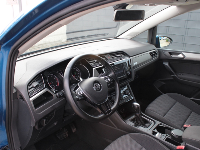 Touran Comfortline 1.4 TSI DSG *NAVI,ACC,7 Sitze