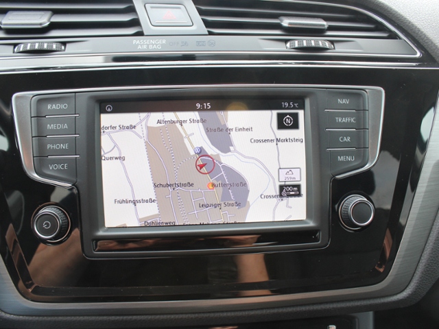 Touran Comfortline 1.4 TSI DSG *NAVI,ACC,7 Sitze
