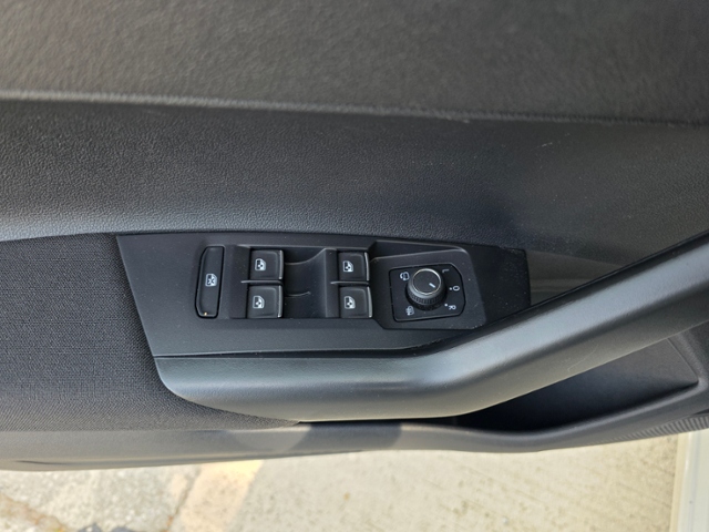 Polo Move 1.0 TSI DSG*MATRIX,AZV,NAVI*