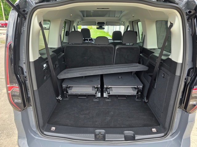 Caddy Maxi Life 2.0 TDI DSG*STHZ,LED,ACC*
