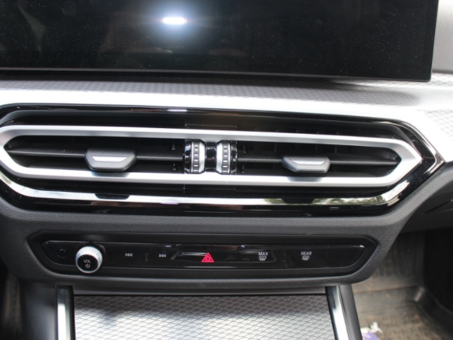 320 i Touring M Sport**STHZ**