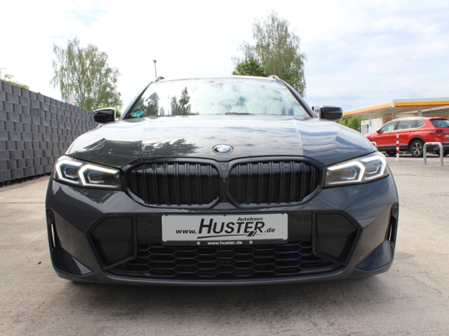 320 i Touring M Sport**STHZ**