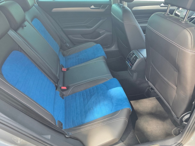 Passat Variant Elegance 2.0 TDI *MATRIX,AZV*