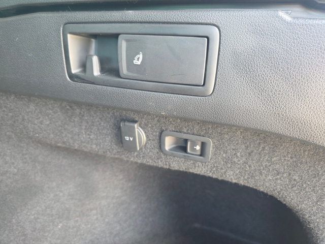 Passat Variant Elegance 2.0 TDI *MATRIX,AZV*