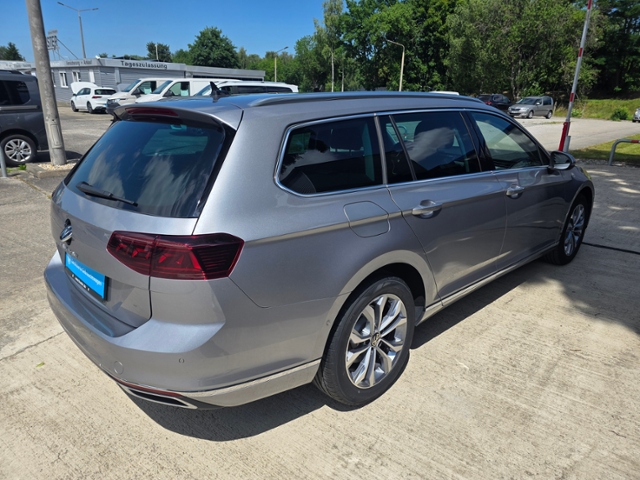 Passat Variant Elegance 2.0 TDI *MATRIX,AZV*