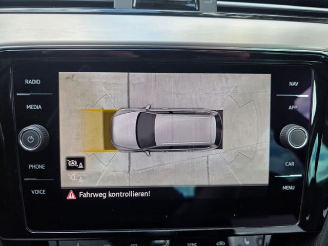 Passat Variant Elegance 2.0 TDI*STHZ,LEDER,MATRI