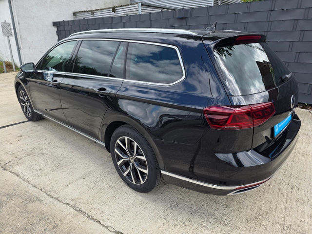 Passat Variant Elegance 2.0 TDI*STHZ,LEDER,MATRI