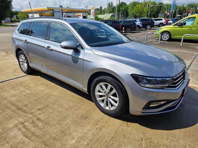 Passat Variant Business 2.0 TDI DSG *ACC,NAVI,LE