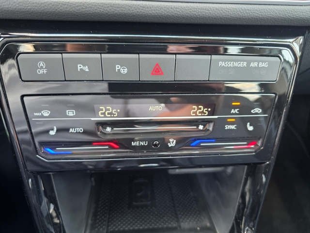 T-Cross Style 1.0 TSI**MATRIX,NAVI**