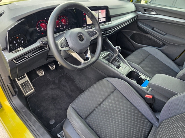 Golf VIII Active 1.5 TSI *MATRIX,STHZ,ACC,Harman