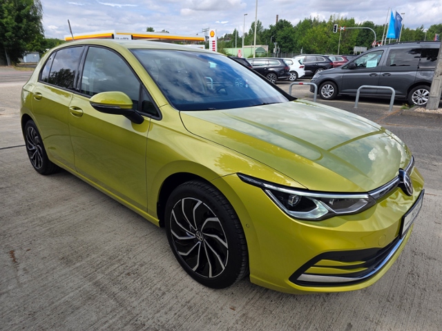 Golf VIII Active 1.5 TSI *MATRIX,STHZ,ACC,Harman