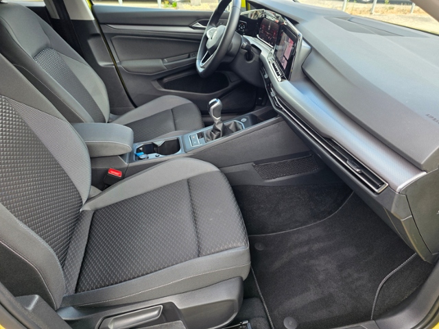 Golf VIII Active 1.5 TSI *MATRIX,STHZ,ACC,Harman