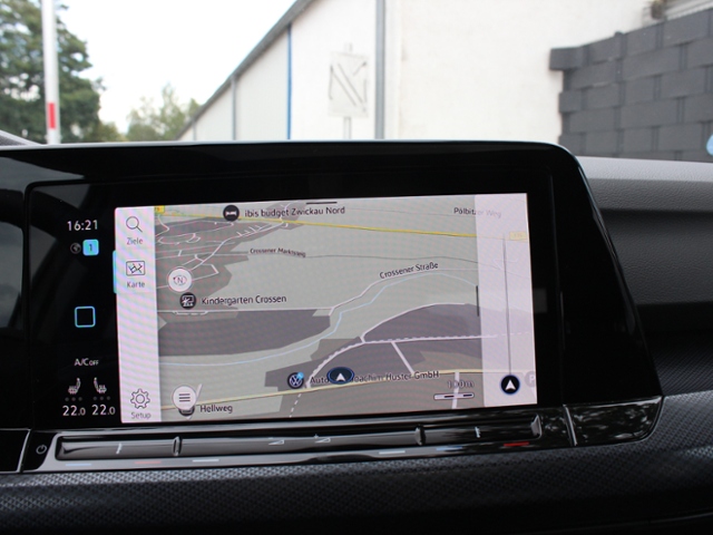 Golf VIII United 1.5 TSI*STHZ,PANO,LED*