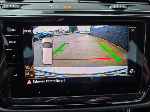 Touran Highline 2.0 TDI DSG*AZV,NAVI,LED*