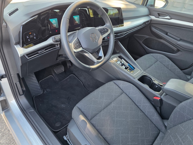 Golf VIII Variant Life 1.5 eTSI DSG OPF
