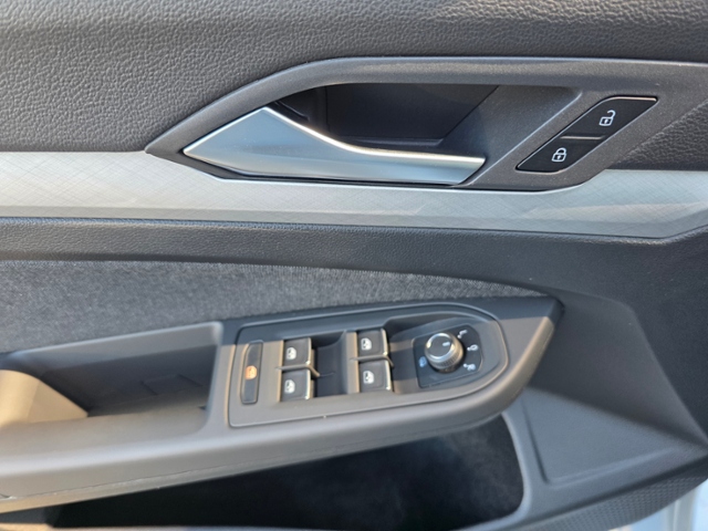 Golf VIII Variant Life 1.5 eTSI DSG OPF