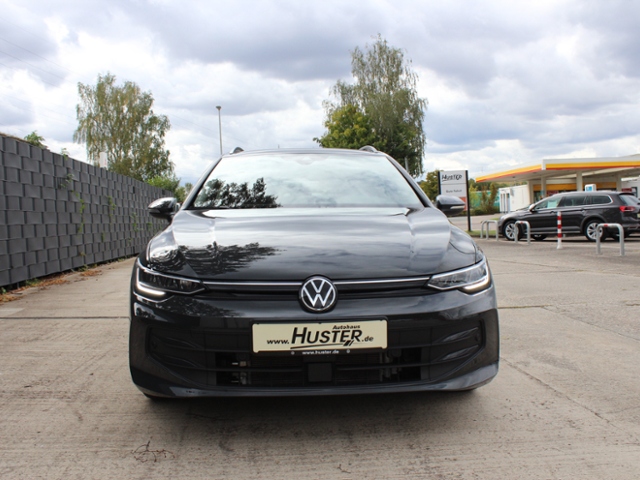 Golf VIII Variant Life 1.5 eTSI DSG**STHZ**