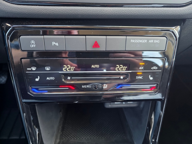 T-Cross Life 1.0 TSI**NUR 2837 KM**