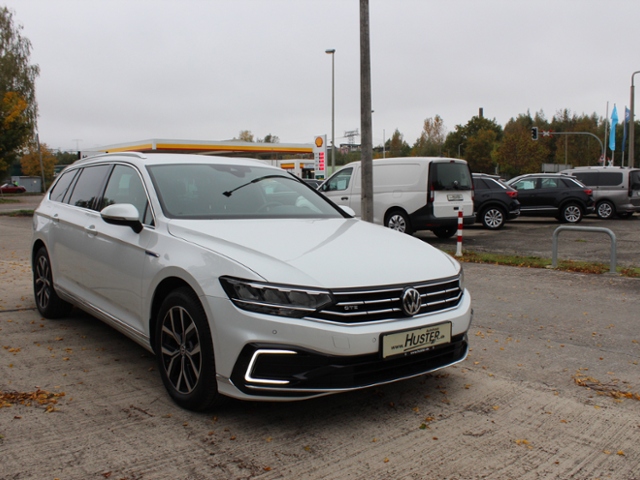 Passat Variant GTE 1.4 TSI DSG Hybrid *ACC,LED,R