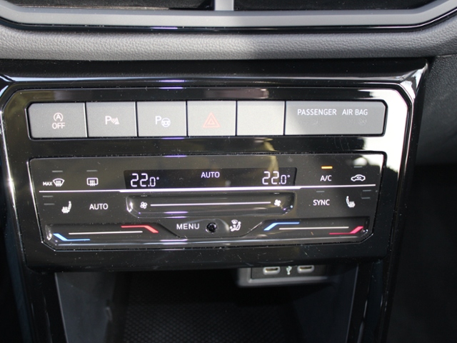 T-Cross Life 1.0 TSI**NUR 4467 km**