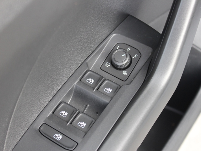 T-Cross Life 1.0 TSI**NUR 4467 km**