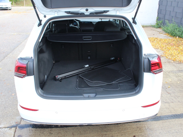 Golf VIII Variant Style 1.5 TSI ACT**STHZ**