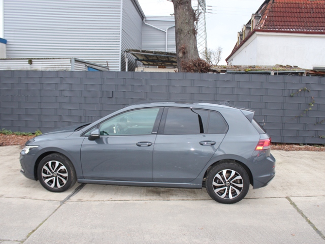 Golf VIII Active 1.5 TSI *STHZ,LED PLUS,HUD*