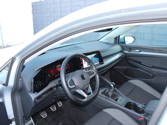 Golf VIII Active 1.5 TSI ACT**STHZ,LED PLUS**