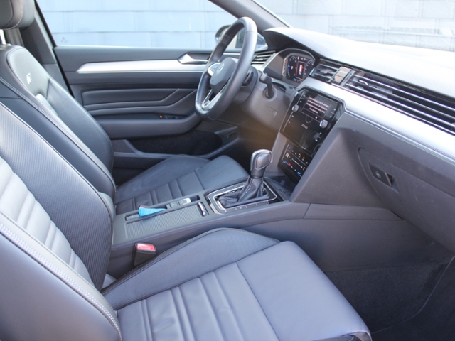 Passat Variant Elegance R-Line 2.0 TDI DSG