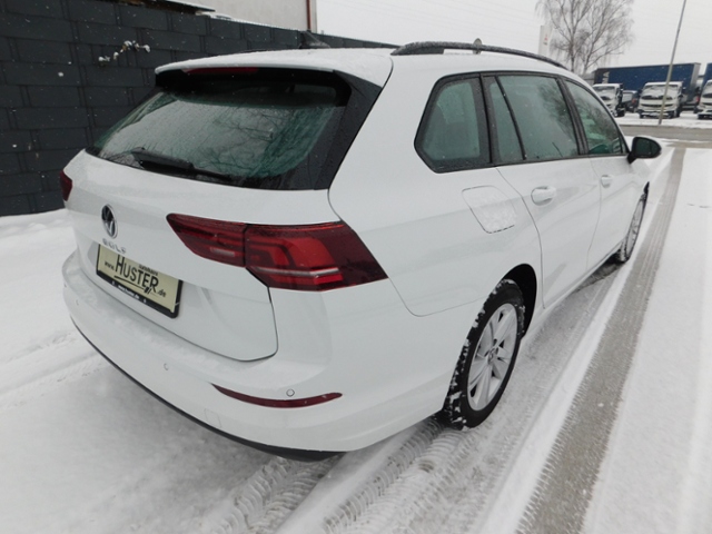 Golf VIII Variant Life 1.5 TSI**STHZ**