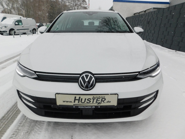 Golf VIII Variant Life 1.5 TSI**STHZ**