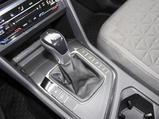 Tiguan Life 1.4 TSI eHybrid OPF *NAVI,LED,ACC*