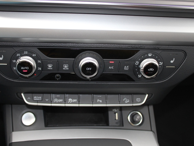 Q5 40 2.0 TDI quattro S-tronic *ACC,AHK,Kamera,L