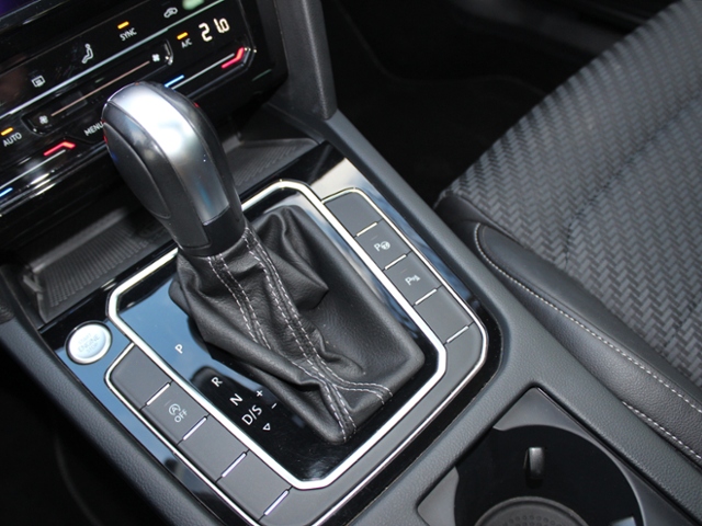 Passat Variant Business R-LINE 2.0 TSI DSG OPF *