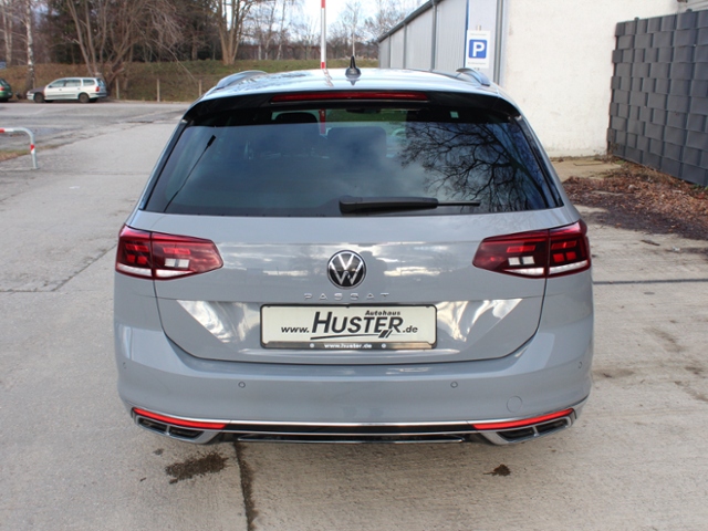 Passat Variant Business R-LINE 2.0 TSI DSG OPF *