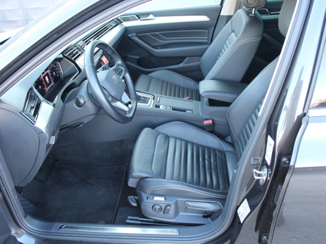 Passat Variant Elegance 2.0 TDI DSG*LEDER,MATRIX