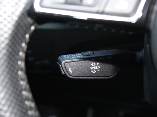 Q2 35 sport S-Line 1.5 TFSI S-tronic *LED,NAVI,S