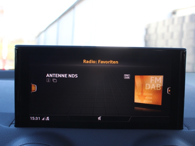 Q2 35 sport S-Line 1.5 TFSI S-tronic *LED,NAVI,S