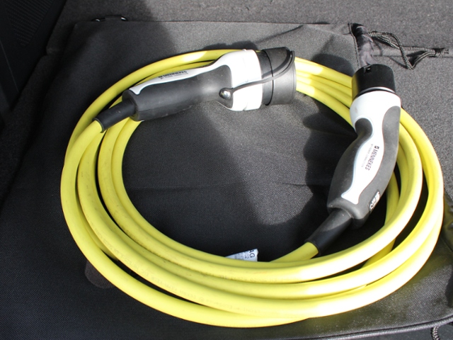 ID.Buzz Pro *Matix-LED,360°,21',AHK,ACC,Navi*