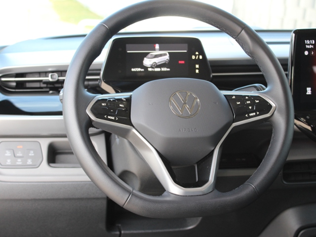 ID.Buzz Pro *Matix-LED,360°,21',AHK,ACC,Navi*