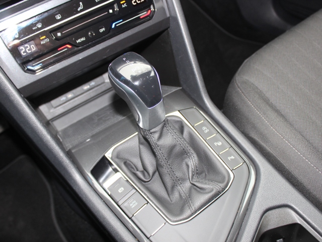 Tiguan Allspace Life 2.0 TDI DSG *LED,AZV,ACC,NA